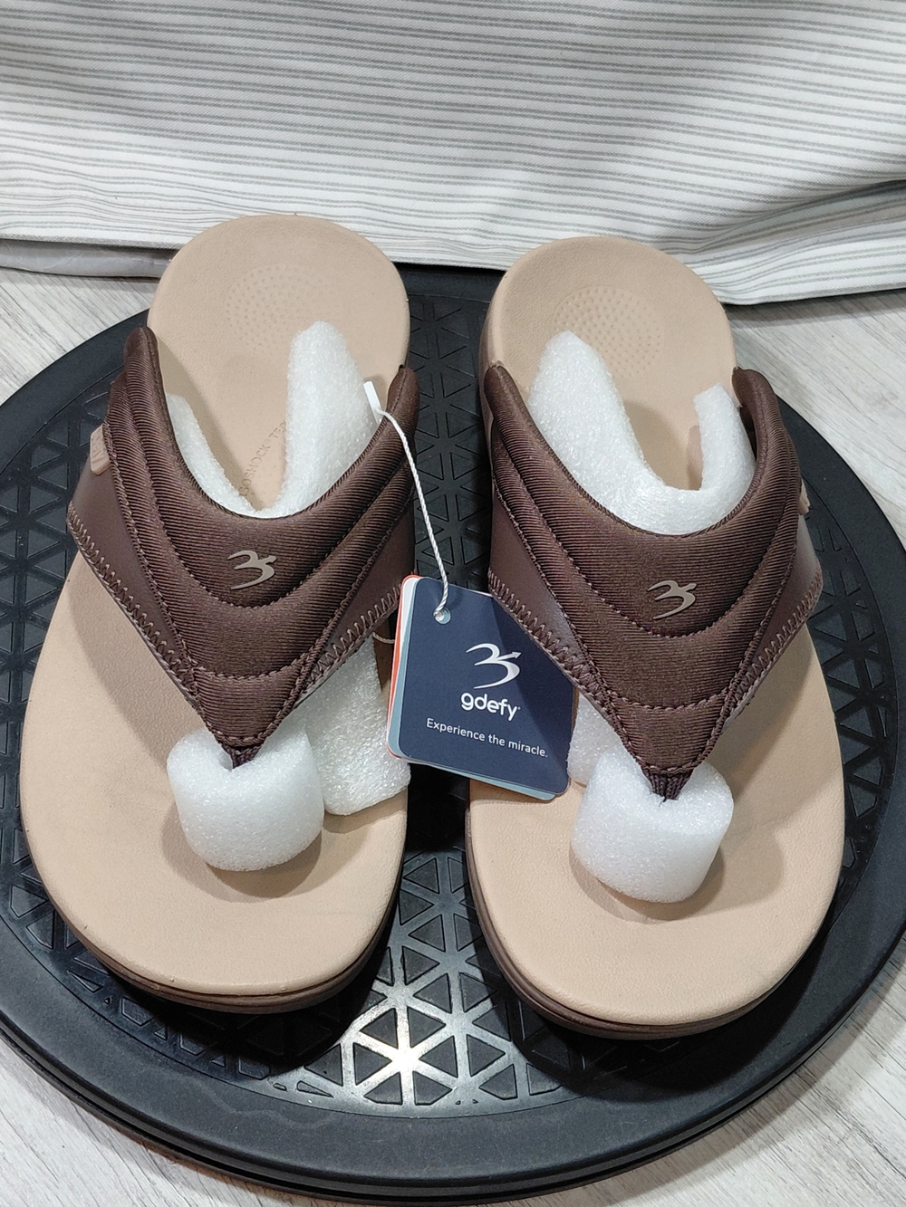 NEW Gdefy Womens Kinor Thong Orthopedic Flip Flops Water Resistant Soft Bed W8